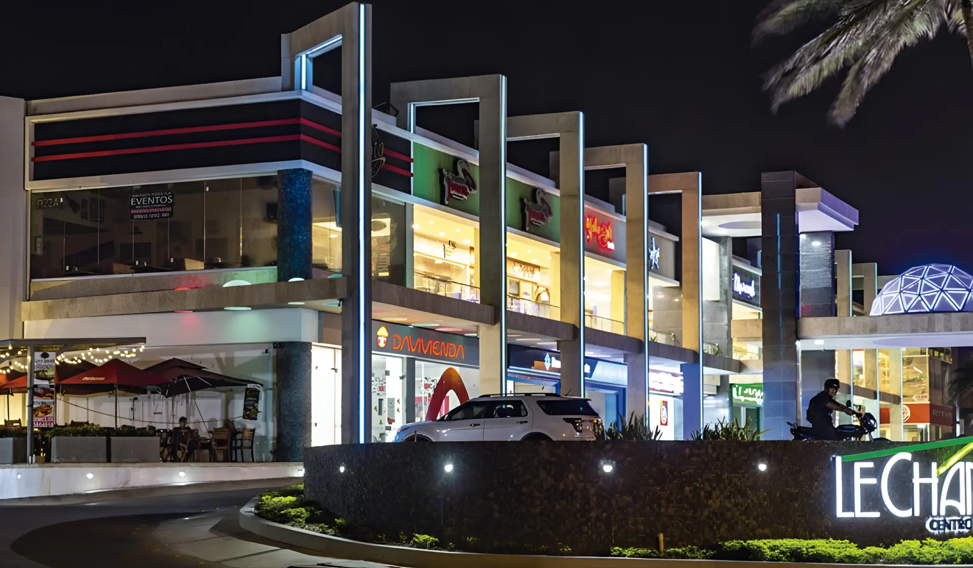 Centro Comercial Le Champ
